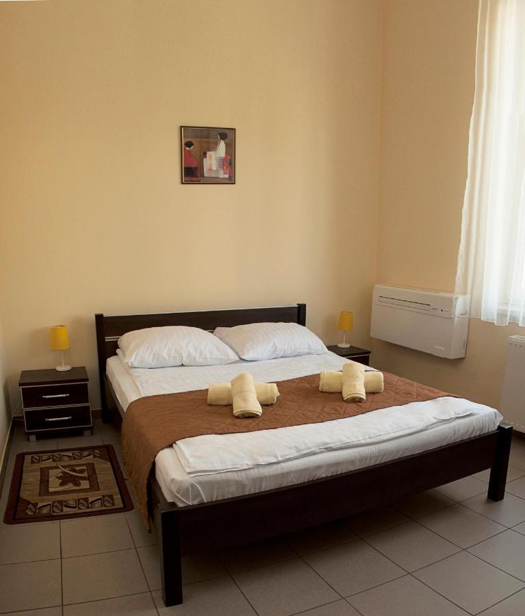 Aparthotel Da Massimiliano Breslavia Exterior foto